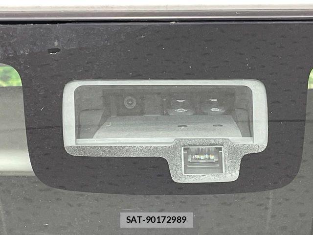 Suzuki X BEE 2019-07 6273330-3