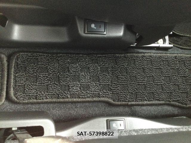 Suzuki X BEE 2021-06 6307373-11