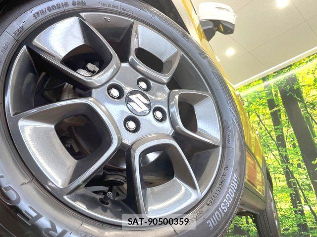 Suzuki X BEE 2020-06 6547534-12