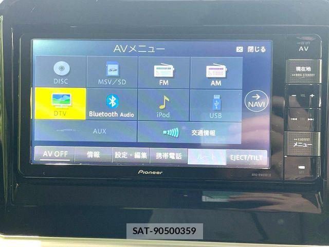 Suzuki X BEE 2020-06 6547534-3