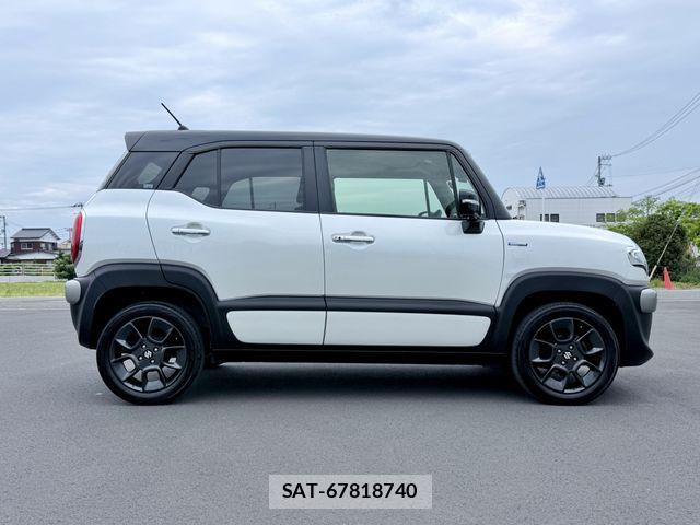 Suzuki X BEE 2020-04 6674240-12