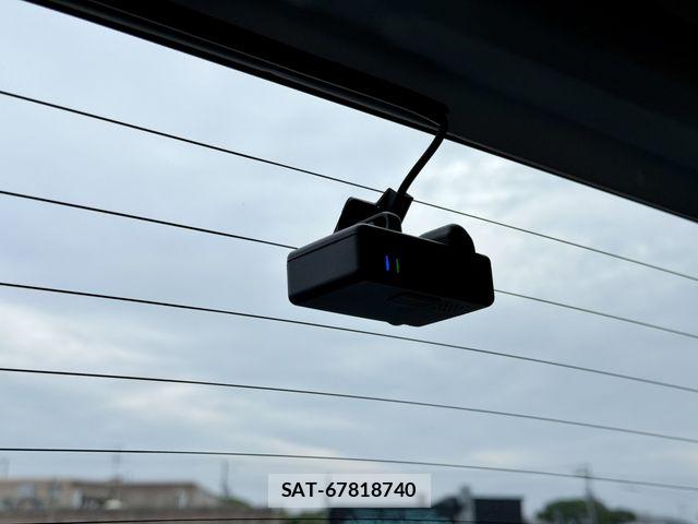 Suzuki X BEE 2020-04 6674240-25