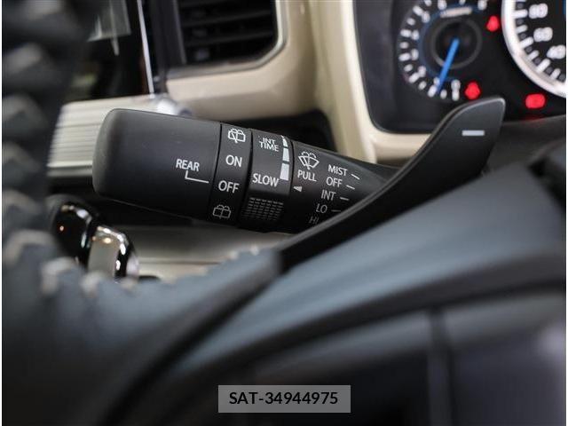 Suzuki X BEE 2024-03 6674236-27