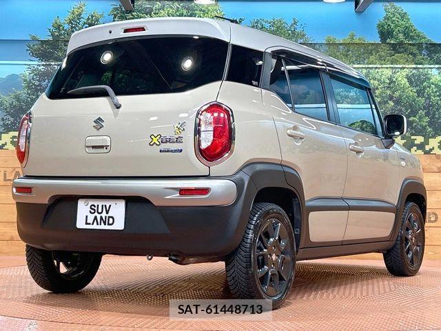 Suzuki X BEE 2018-03 6678864-15