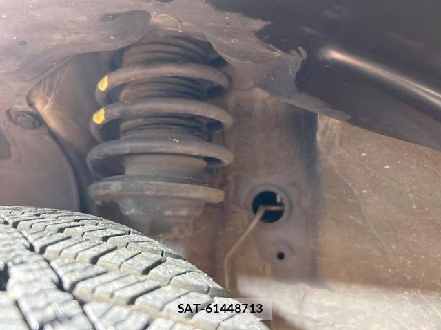 Suzuki X BEE 2018-03 6678864-18