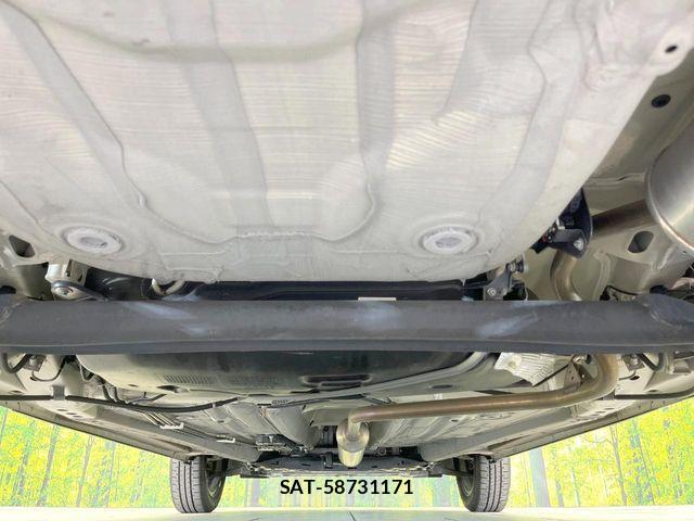 Suzuki X BEE 2018-02 6678863-18