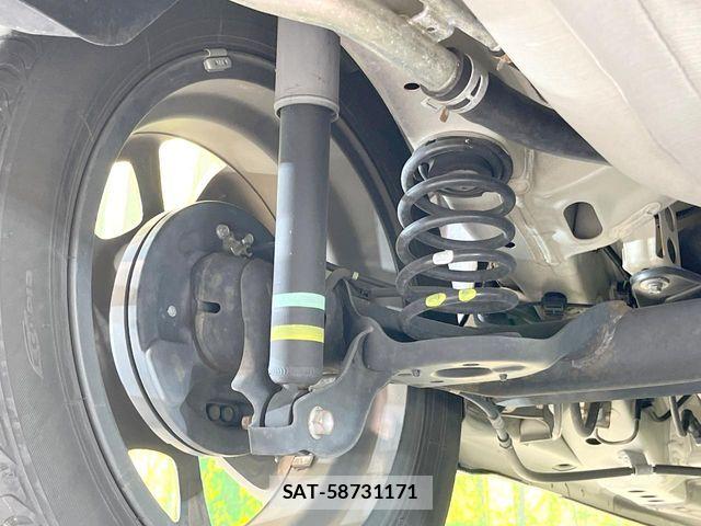 Suzuki X BEE 2018-02 6678863-19