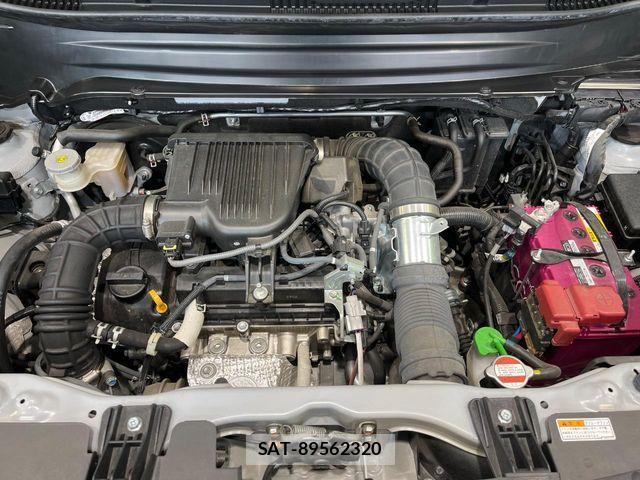 Suzuki X BEE 2022-11 6818133-17