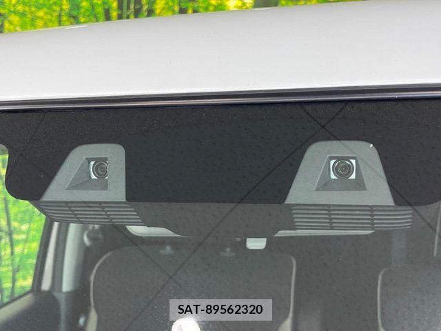 Suzuki X BEE 2022-11 6818133-4