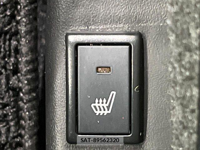 Suzuki X BEE 2022-11 6818133-6