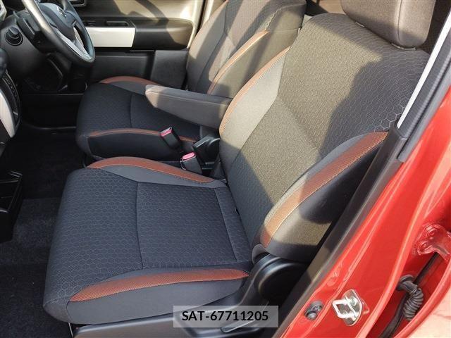 Suzuki X BEE 2019-05 6818135-15