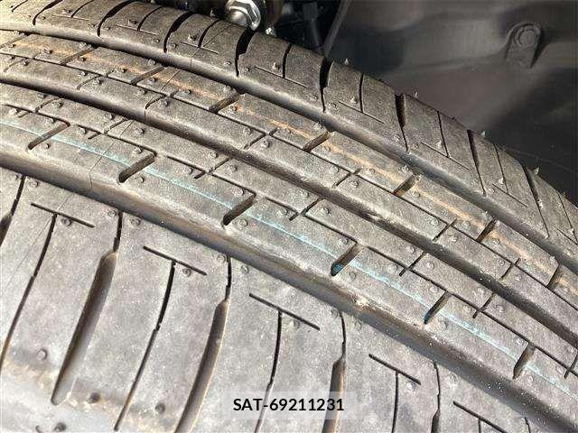 Suzuki X BEE 2025-03 6915785-16