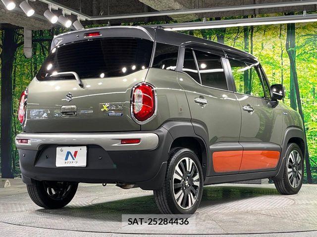 Suzuki X BEE 2023-01 6915786-16