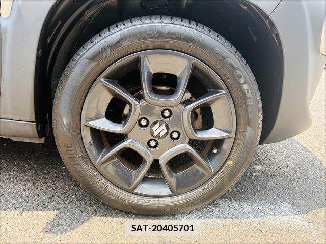 Suzuki X BEE 2018-04 6915787-12