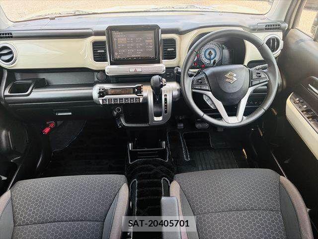 Suzuki X BEE 2018-04 6915787-2