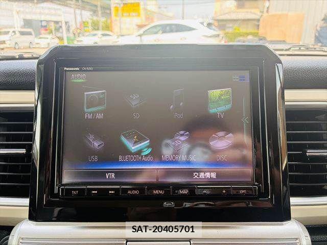Suzuki X BEE 2018-04 6915787-4