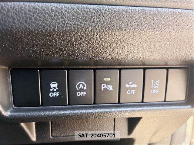 Suzuki X BEE 2018-04 6915787-5