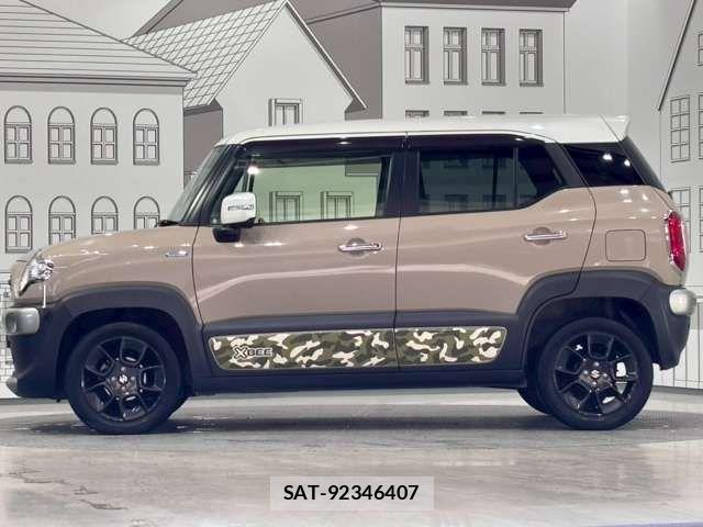 Suzuki X BEE 2020-02 6915791-4