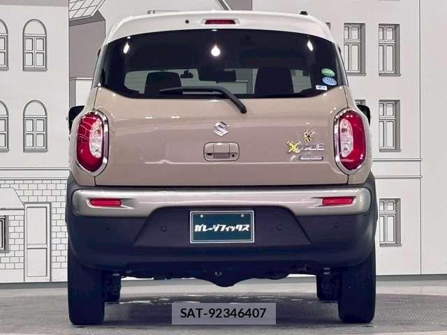 Suzuki X BEE 2020-02 6915791-7