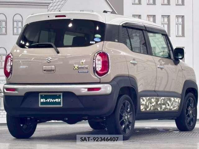 Suzuki X BEE 2020-02 6915791-8
