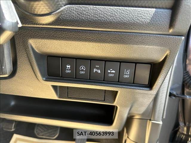 Suzuki X BEE 2019-03 6915792-12