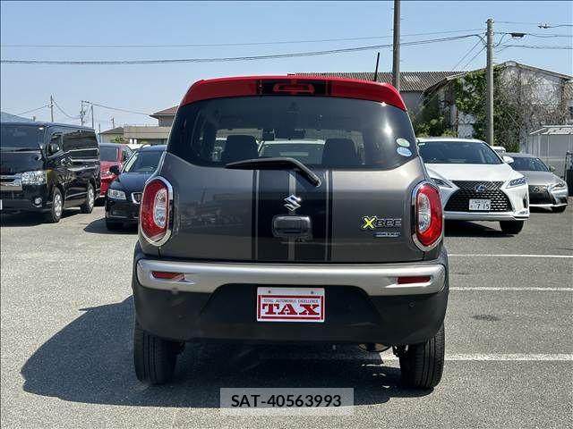 Suzuki X BEE 2019-03 6915792-15