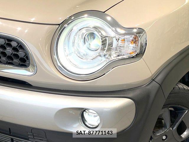 Suzuki X BEE 2019-05 6999275-11