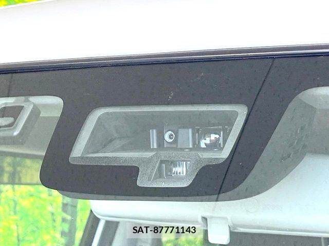 Suzuki X BEE 2019-05 6999275-4