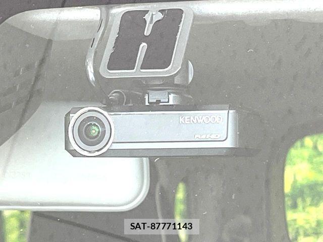 Suzuki X BEE 2019-05 6999275-6