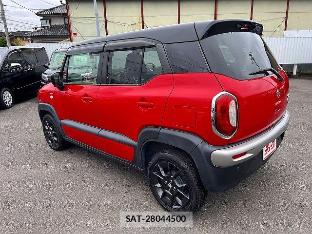 Suzuki X BEE 2019-03 7061494-8