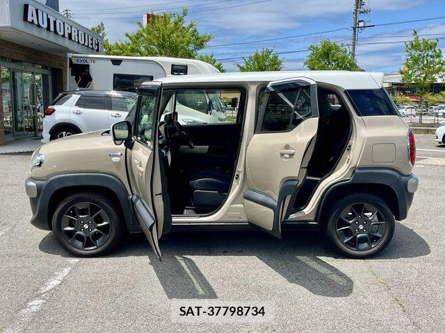 Suzuki X BEE 2020-02 7061499-5