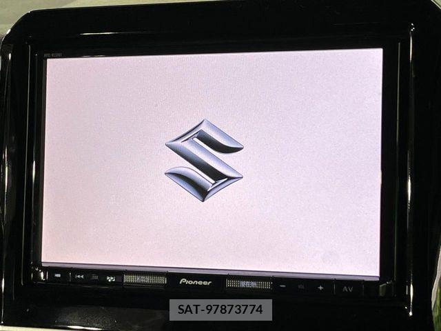Suzuki X BEE 2019-02 7227523-2