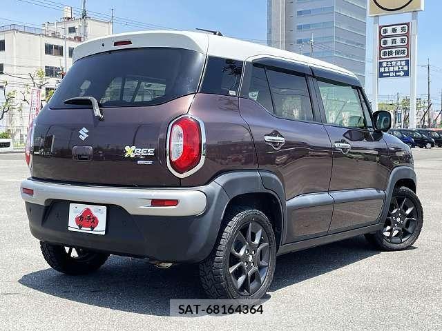 Suzuki X BEE 2019-05 7227519-2