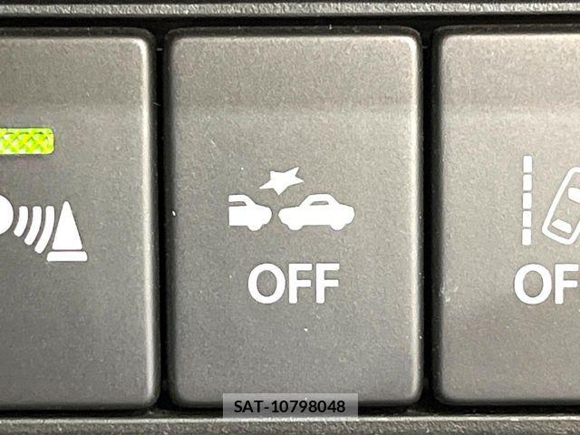 Suzuki X BEE 2019-08 7227524-5
