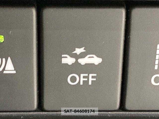 Suzuki X BEE 2018-04 7227514-4