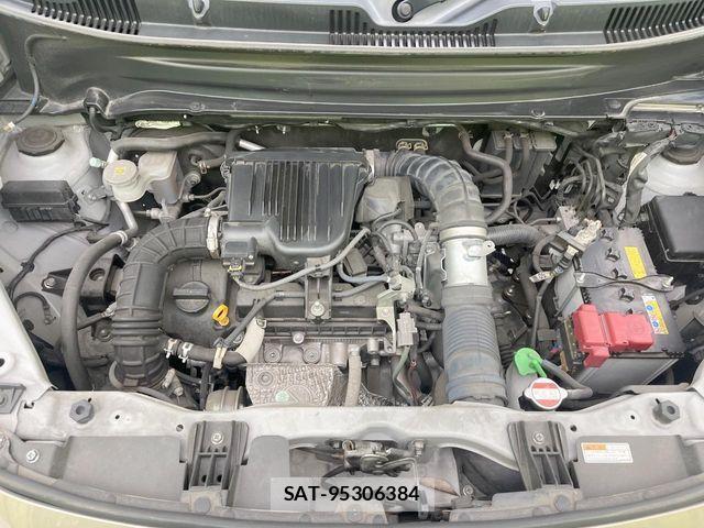 Suzuki X BEE 2018-04 7227516-17