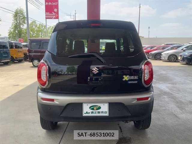 Suzuki X BEE 2018-02 7227513-7
