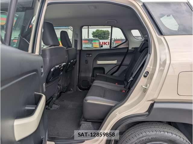 Suzuki X BEE 2018-10 7227518-8