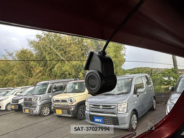Suzuki X BEE 2021-03 7227534-5