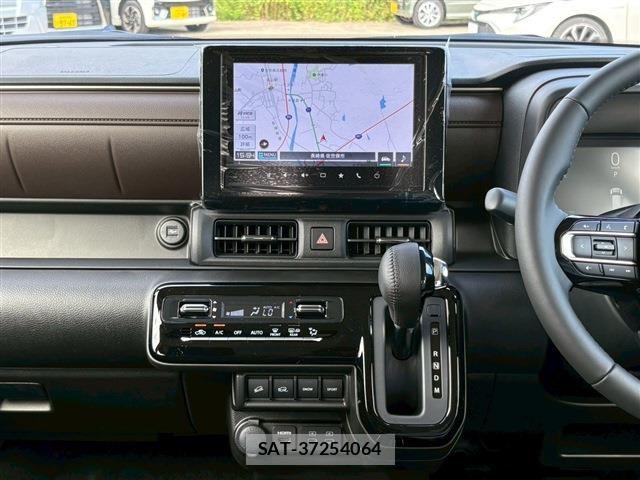 Suzuki X BEE 2026-05 7227532-21