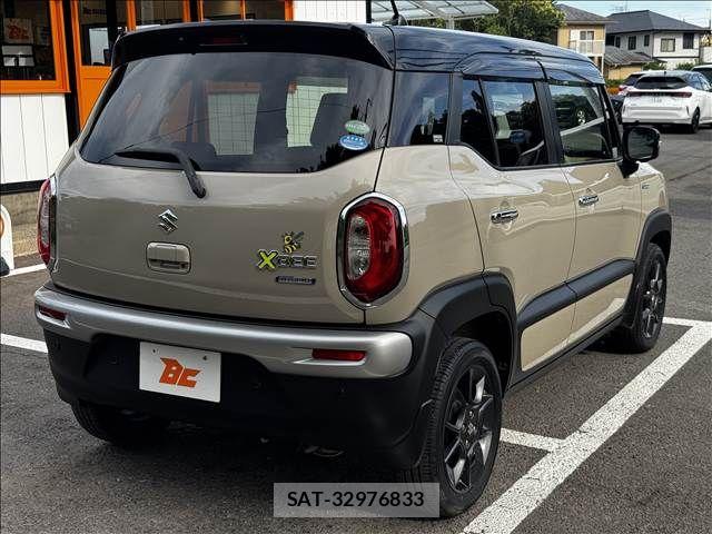 Suzuki X BEE 2019-08 7227525-23