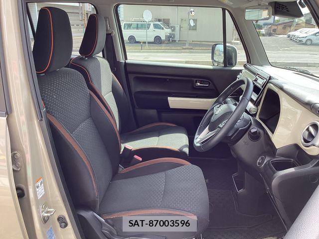 Suzuki X BEE 2018-06 7227517-3