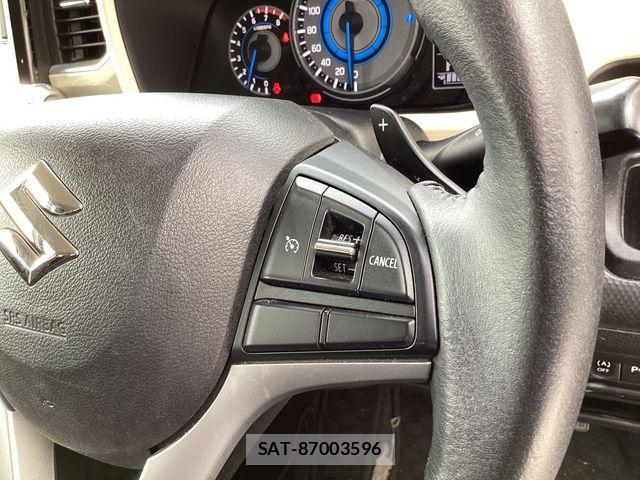 Suzuki X BEE 2018-06 7227517-5