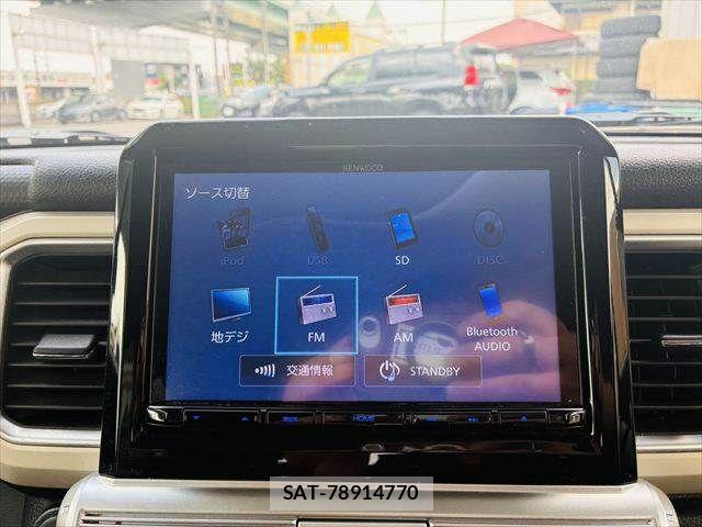 Suzuki X BEE 2018-05 7227520-4