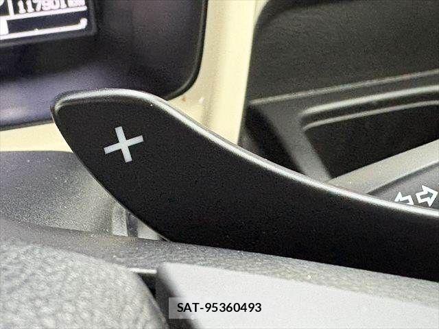 Suzuki X BEE 2018-01 7252929-6