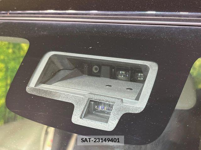 Suzuki X BEE 2019-11 7331402-4