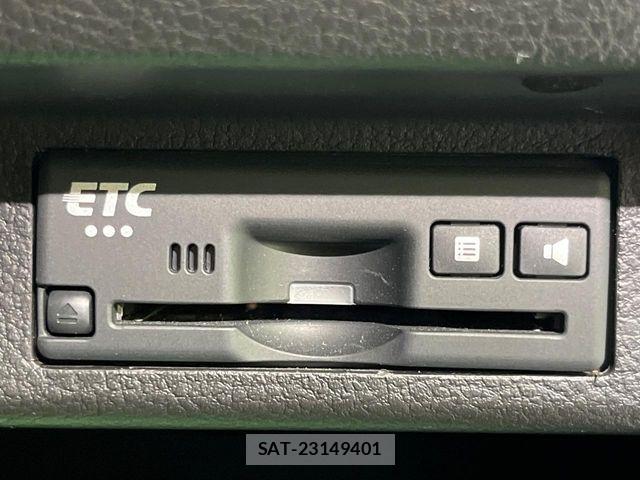 Suzuki X BEE 2019-11 7331402-6