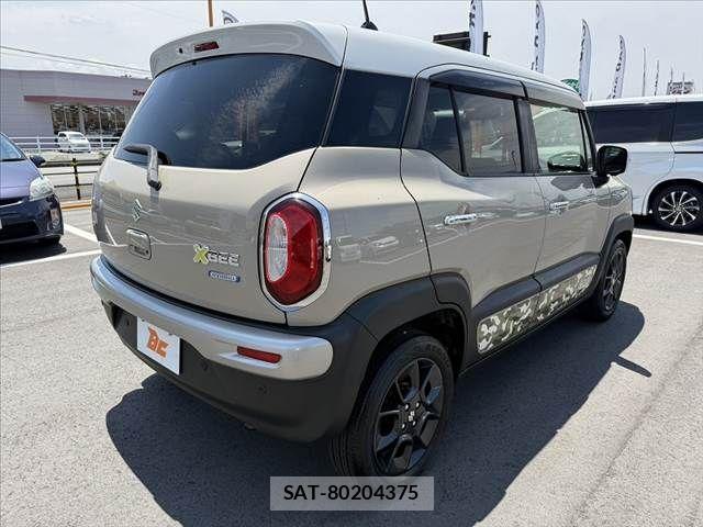 Suzuki X BEE 2018-06 7331403-12