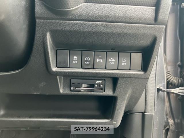 Suzuki X BEE 2017-12 7331405-16