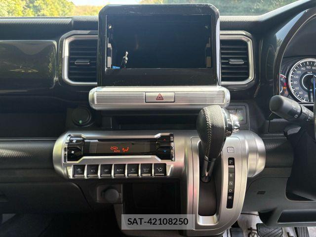Suzuki X BEE 2021-06 7360587-11